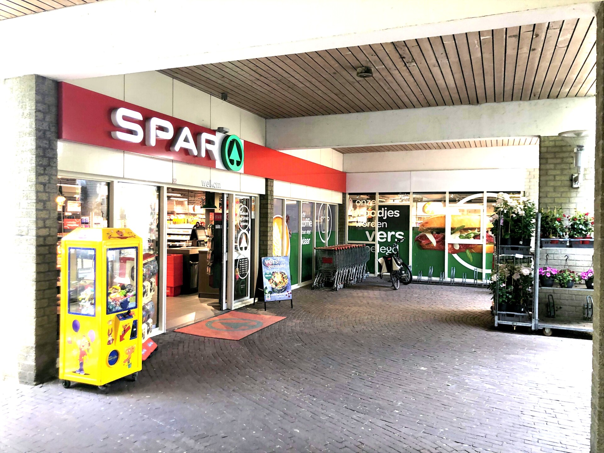 SPAR Adema