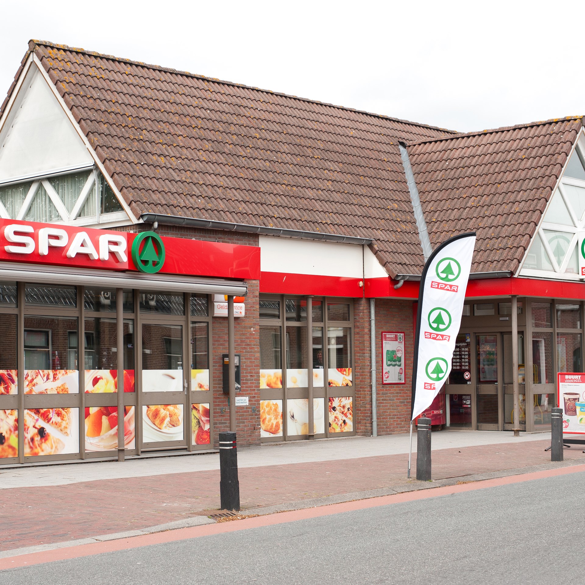 SPAR Hallum