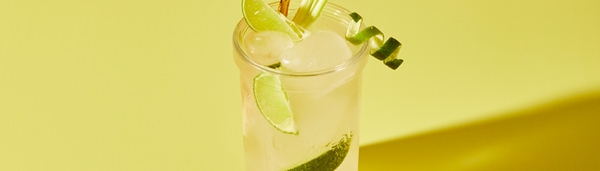 lemongrass no-llins cocktail
