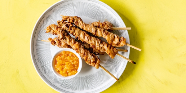 spekfakkels met een zoete chutney van verse ananas