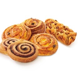 SPAR kaneelkoek, pecannoten koek of koffiebroodje
