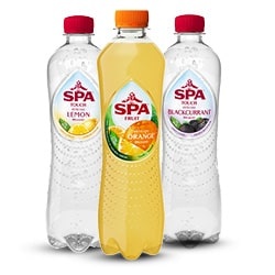 Productfoto van alle SPA touch of fruit fles 400-500 ml