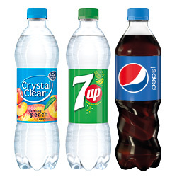 Productfoto van alle Royal Club, Pepsi, 7-UP, Rivella en Crystal Clear fles 500 ml