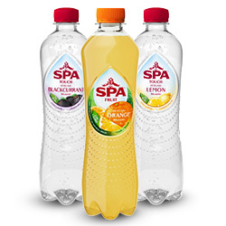 Productfoto van alle SPA touch of fruit fles 400-500 ml
