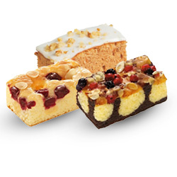 SPAR vanille kersen-, woudvruchten of carrotcake