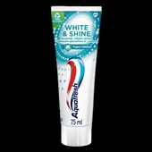 Aquafresh tandpasta white & shine voorkant