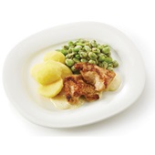 Culivers kalkoenbiefstukjes in dragonsaus, tuinbonen met ui en gekookte aardappelen (23)  voorkant