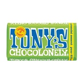 Tony's chocolonely chocoladereep puur amandel zeezout achterkant
