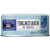 Vis Mari tonijnstukken in water voorkant