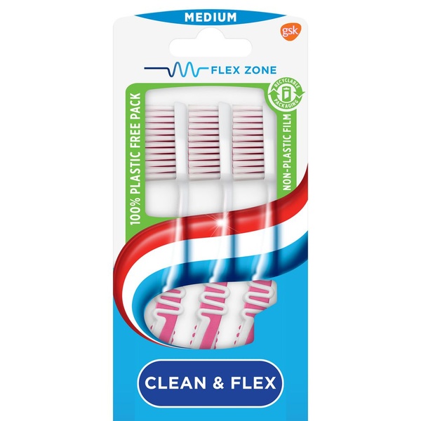 Aquafresh tandenborstel clean & flex medium voorkant