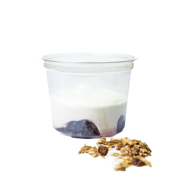 Bloemcool griekse yoghurt met bramen voorkant