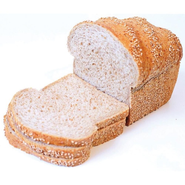 Lokale Bakker vloerbruin met sesam half gesneden voorkant
